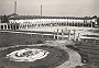 Piazzola sul Brenta, piazza Paolo Camerini negli anni '60 e vista del porticato delle foresterie nel 1955 (Giancarlo Cantarella) 1